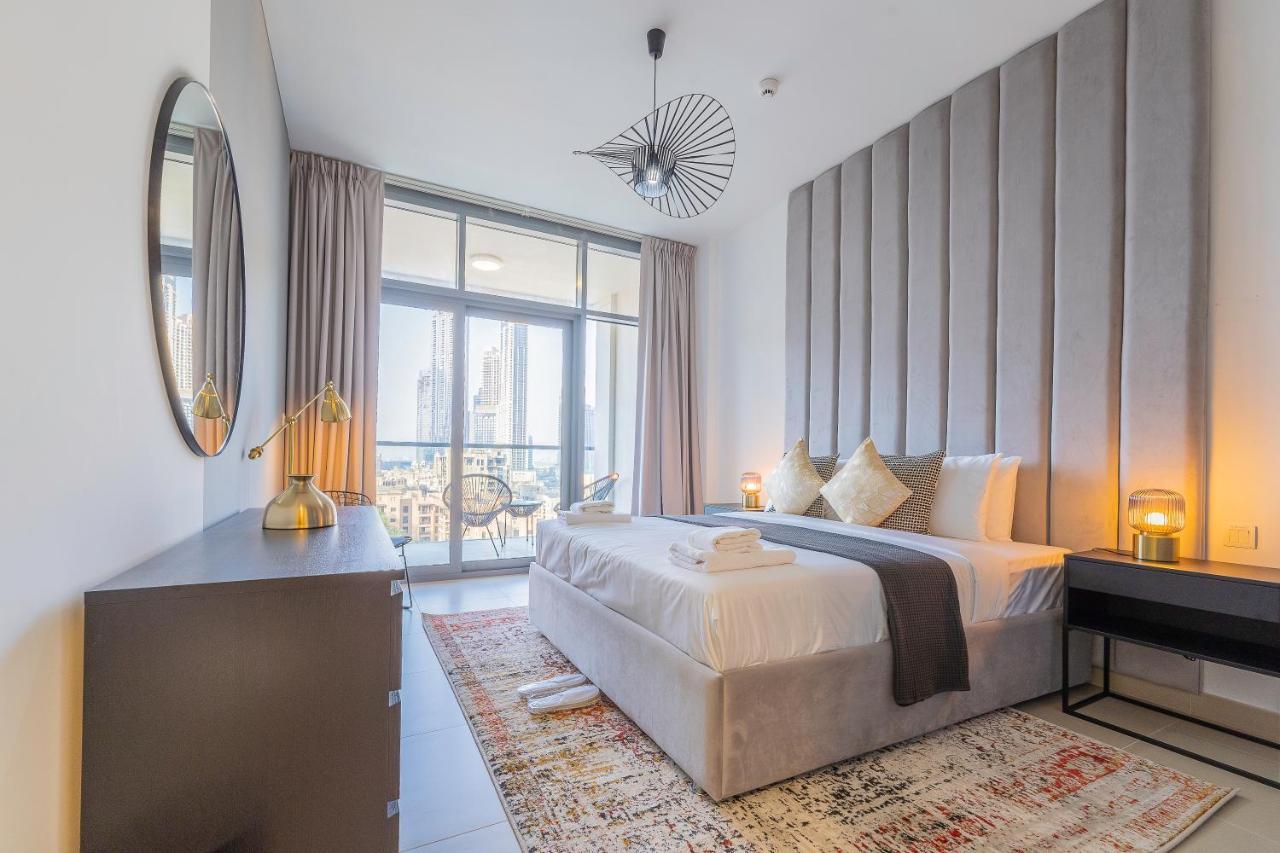 Nouveau Art Deco 3Br With Burj & Canal Views Dubai Eksteriør bilde
